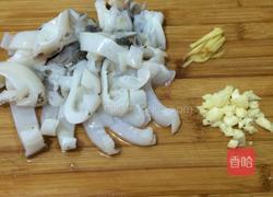 青椒炒菜花的做法图解3