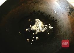 黄瓜炒海鲜菇的做法图解3