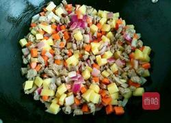 胡萝卜土豆炖牛肉的做法图解6