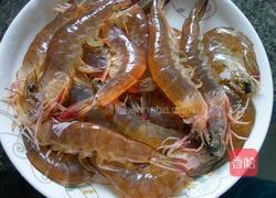 蒜泥大虾的做法图解1