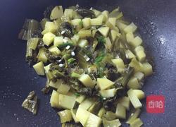 酸菜炖土豆的做法图解7