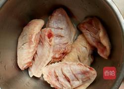 可乐鸡翅中的做法图解2