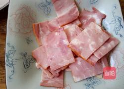 苦瓜炒培根的做法图解3