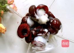 车厘子奶昔的做法图解3