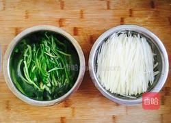 土豆丝炒青椒的做法图解1