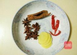 口菇鹌鹑蛋烧肉的做法图解6