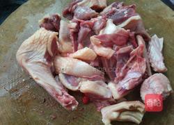 海带炖鸭汤的做法图解1