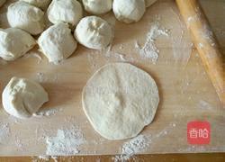 木耳芹菜包子的做法图解15