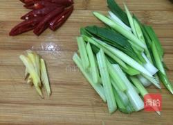 姜葱炒青蟹的做法图解4