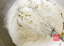 电压力锅做蛋糕的做法图解4