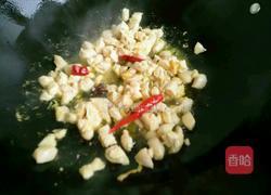 土豆炒鸡块的做法图解7