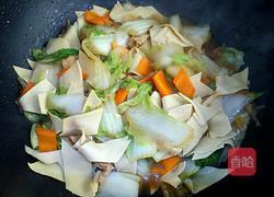 大白菜炖干豆腐的做法图解8