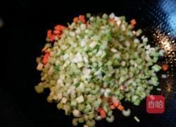 芹菜肉末的做法图解7