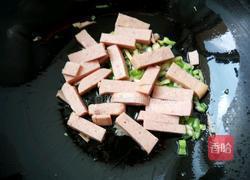 辣椒炒午餐肉的做法图解5