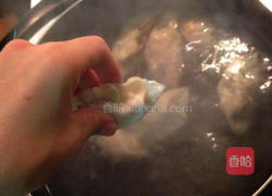 私房牛肉水饺的做法图解4