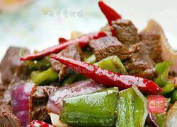 酱爆牛肉粒的做法图解1