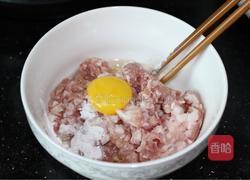 虾仁猪肉丸的做法图解3