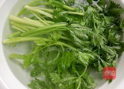 木耳芹菜包子的做法图解5