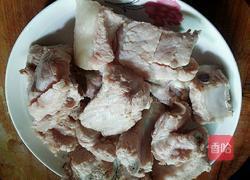 淮山枸杞子排骨汤的做法图解4