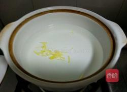 猪血韭菜汤的做法图解3