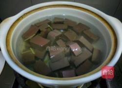 猪血韭菜汤的做法图解4