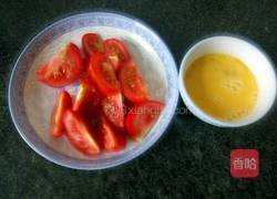 西红柿豆腐汤的做法图解2