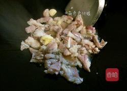 土豆炒肉片的做法图解3