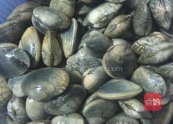 葱油花蛤的做法图解1