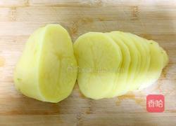 凉拌酸甜土豆丝的做法图解1