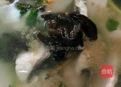 黑木耳草鱼肉片汤的做法图解16