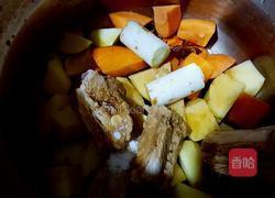 胡萝卜土豆炖排骨的做法图解5