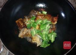 青椒炒鱼块的做法图解6