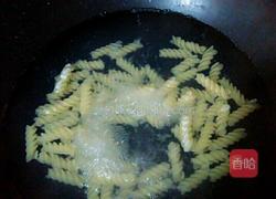 鲜虾意面的做法图解4