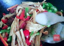 红烧肉烧腐竹的做法图解7