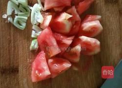 西红柿豆腐紫菜汤的做法图解2