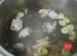冬瓜鸡腿汤的做法图解5