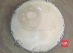 香浓奶油冰淇淋的做法图解2