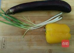 焖茄子的做法图解1