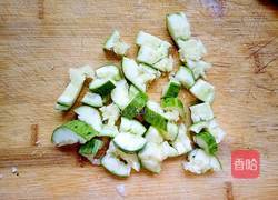 蒜蓉海米拌黄瓜的做法图解5