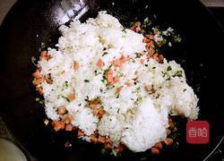 葱香火腿肠蛋炒饭的做法图解11