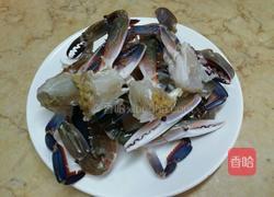 葱姜炒花蟹的做法图解3