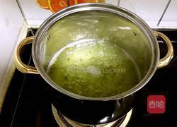 冰糖绿豆粥的做法图解3