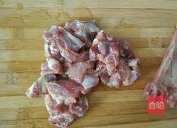 胡萝卜羊肉汤的做法图解2