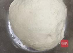 韭菜鸡蛋包子的做法图解1