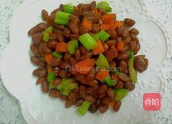 西芹花生米的做法图解7