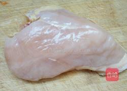 鸡肉丸子黄瓜汤的做法图解1