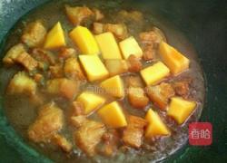 南瓜炖肉的做法图解10