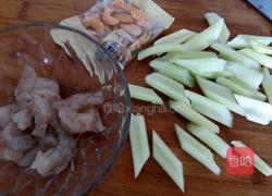 虾仁西芹腰果的做法图解6