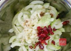 凉拌脆瓜的做法图解5