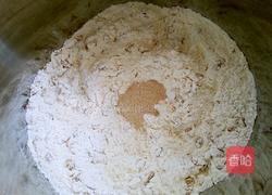 牛奶燕麦馒头的做法图解2